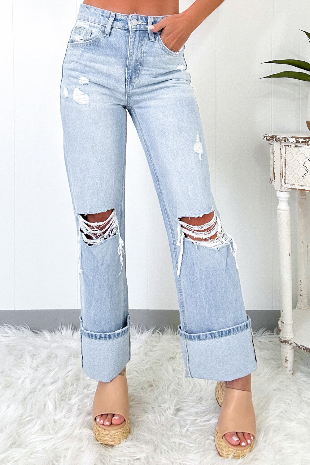 Cheyanne Cuffed Wide Leg Jeans